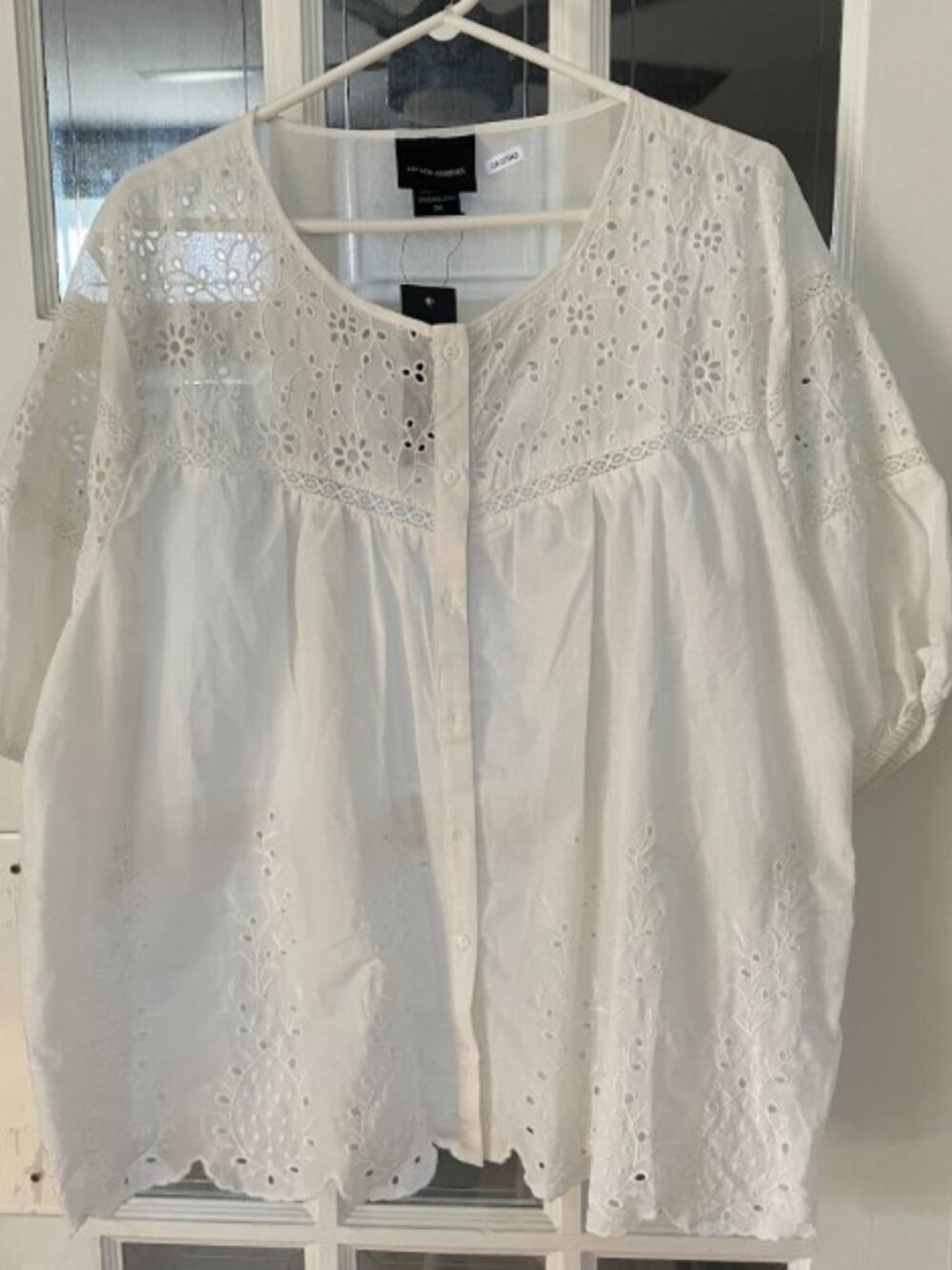 Liv Los Angeles Plus Size 3X White Cotton Eyelet Button Front Boho Peasant Top